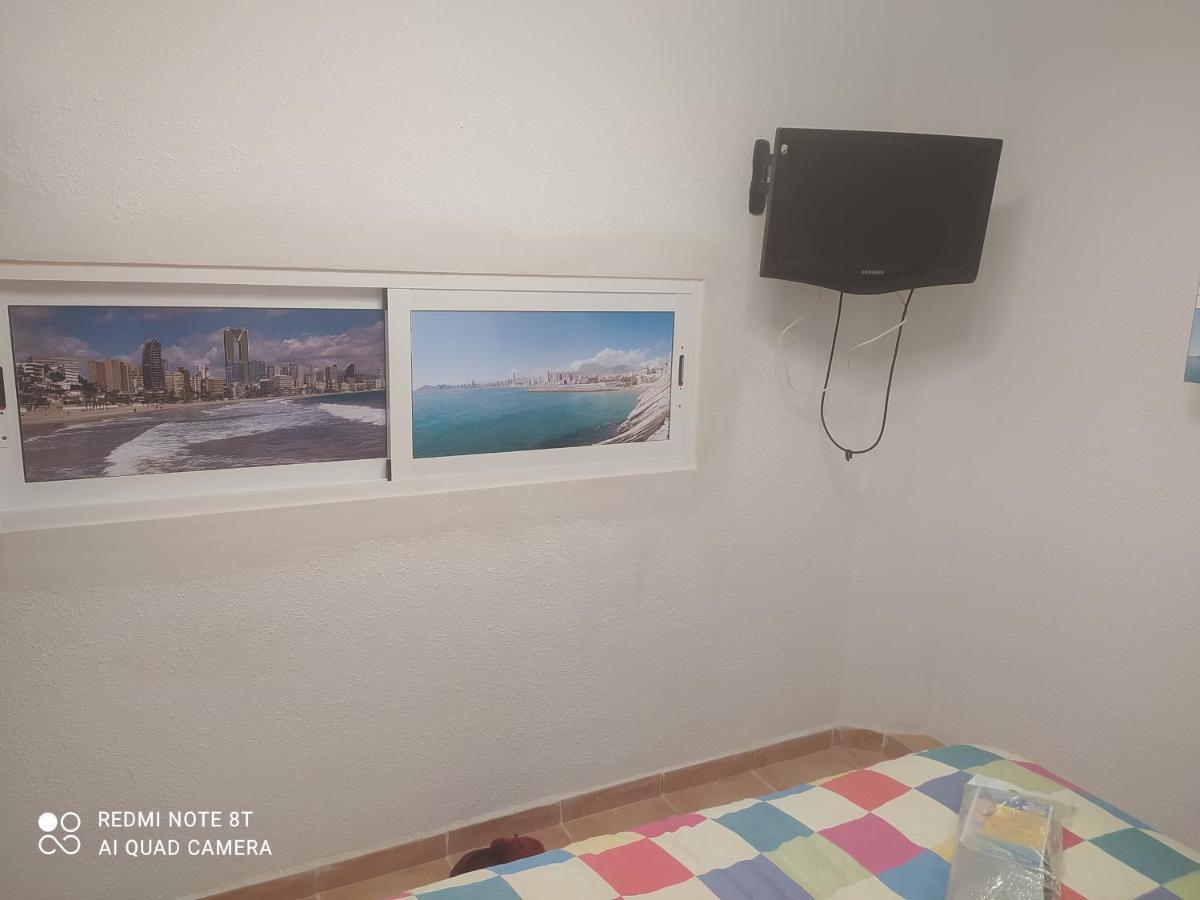 Apto San Angelo Benidorm Vistas Al Mar 400 M Kültér fotó