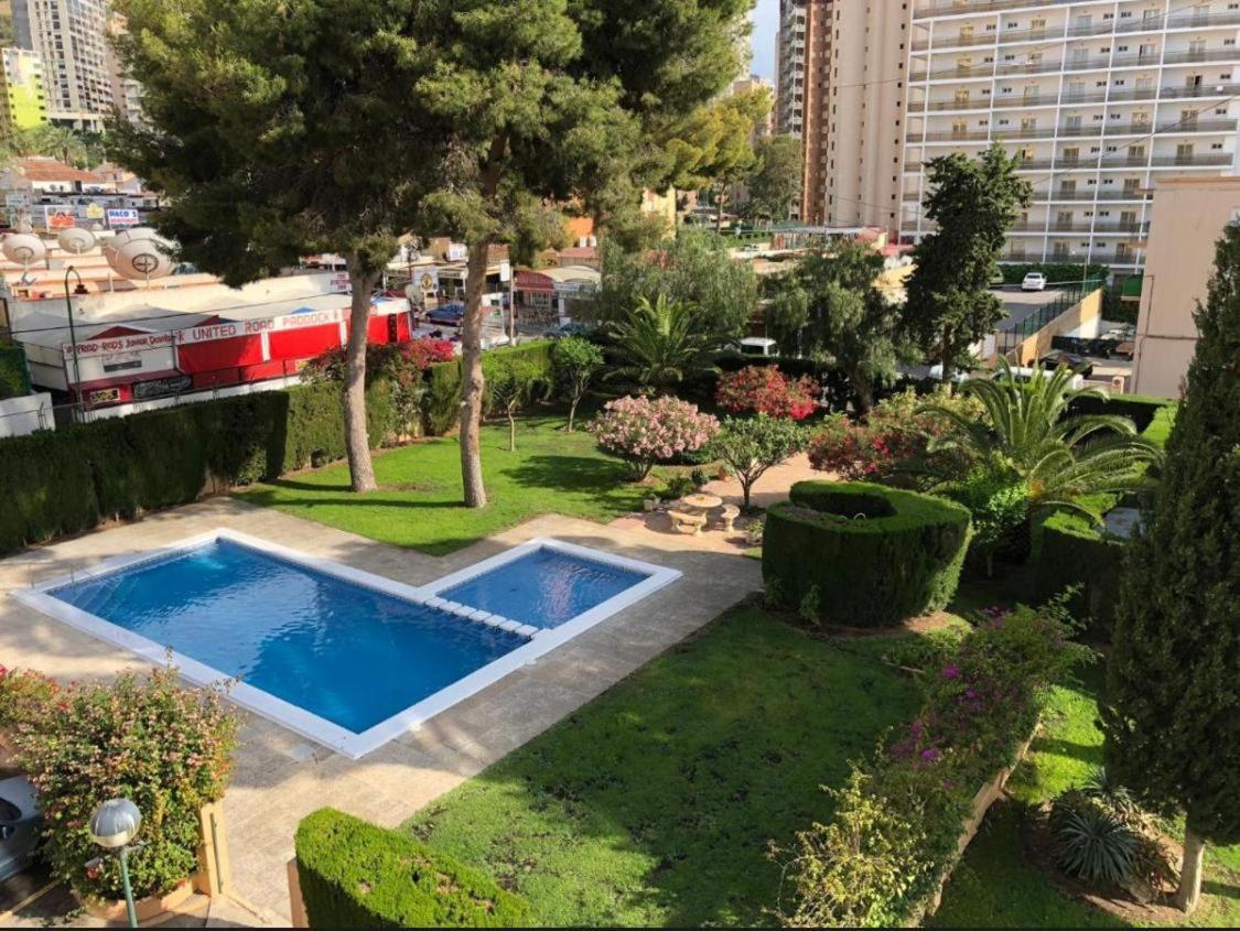 Apto San Angelo Benidorm Vistas Al Mar 400 M Kültér fotó